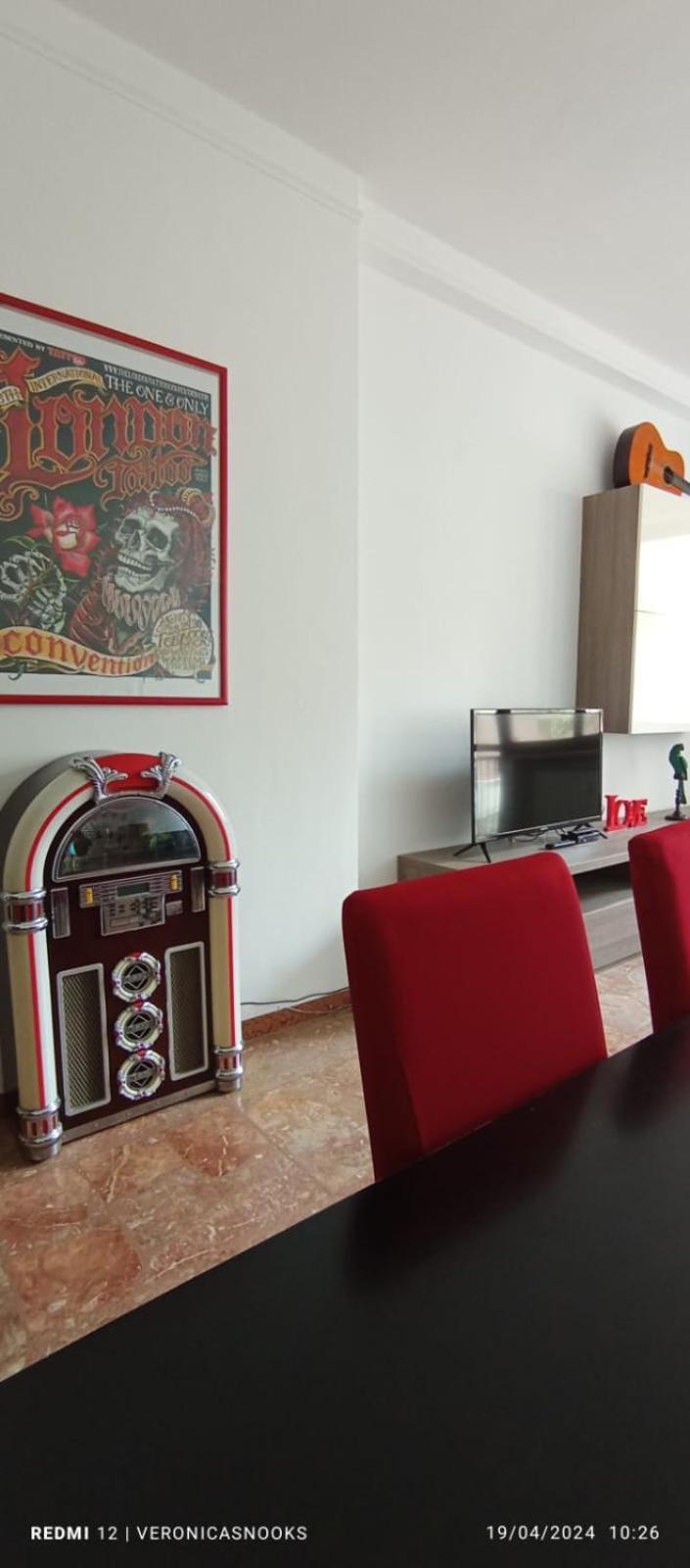 Love House - Apartment On The Beach เปสการา ภายนอก รูปภาพ