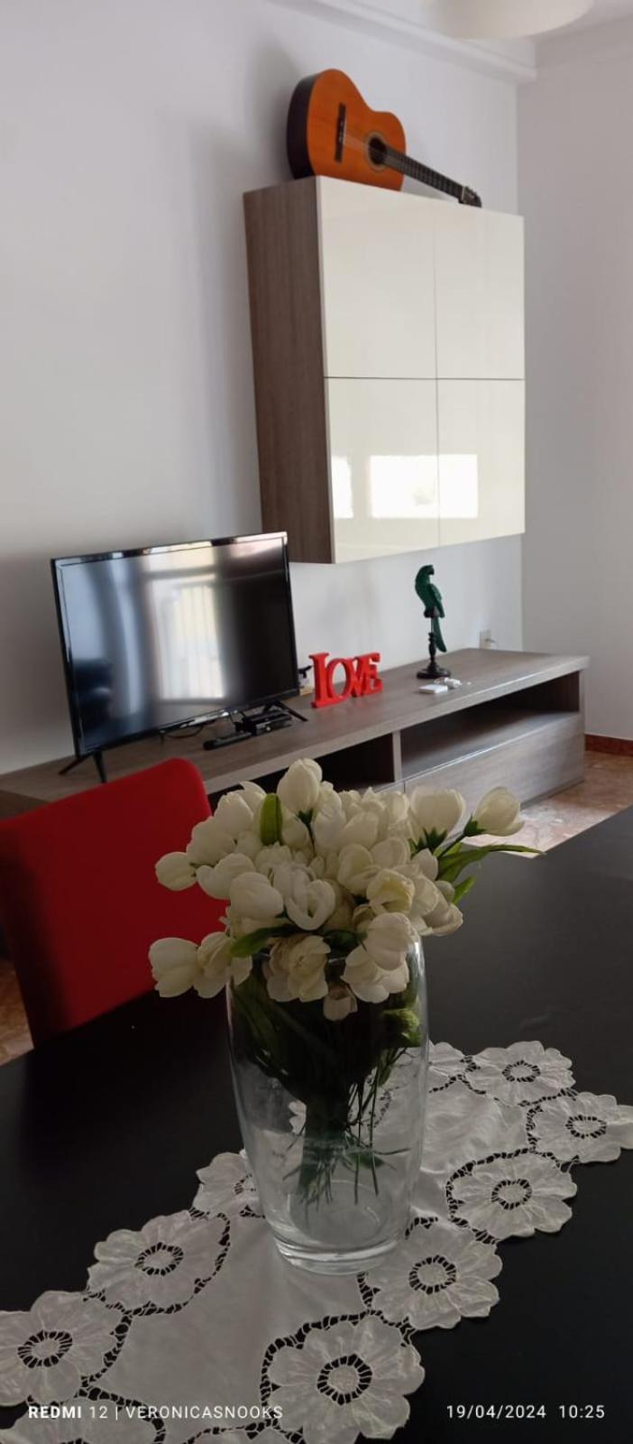 Love House - Apartment On The Beach เปสการา ภายนอก รูปภาพ