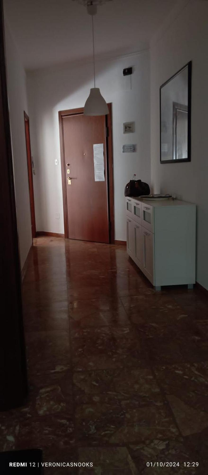 Love House - Apartment On The Beach เปสการา ภายนอก รูปภาพ