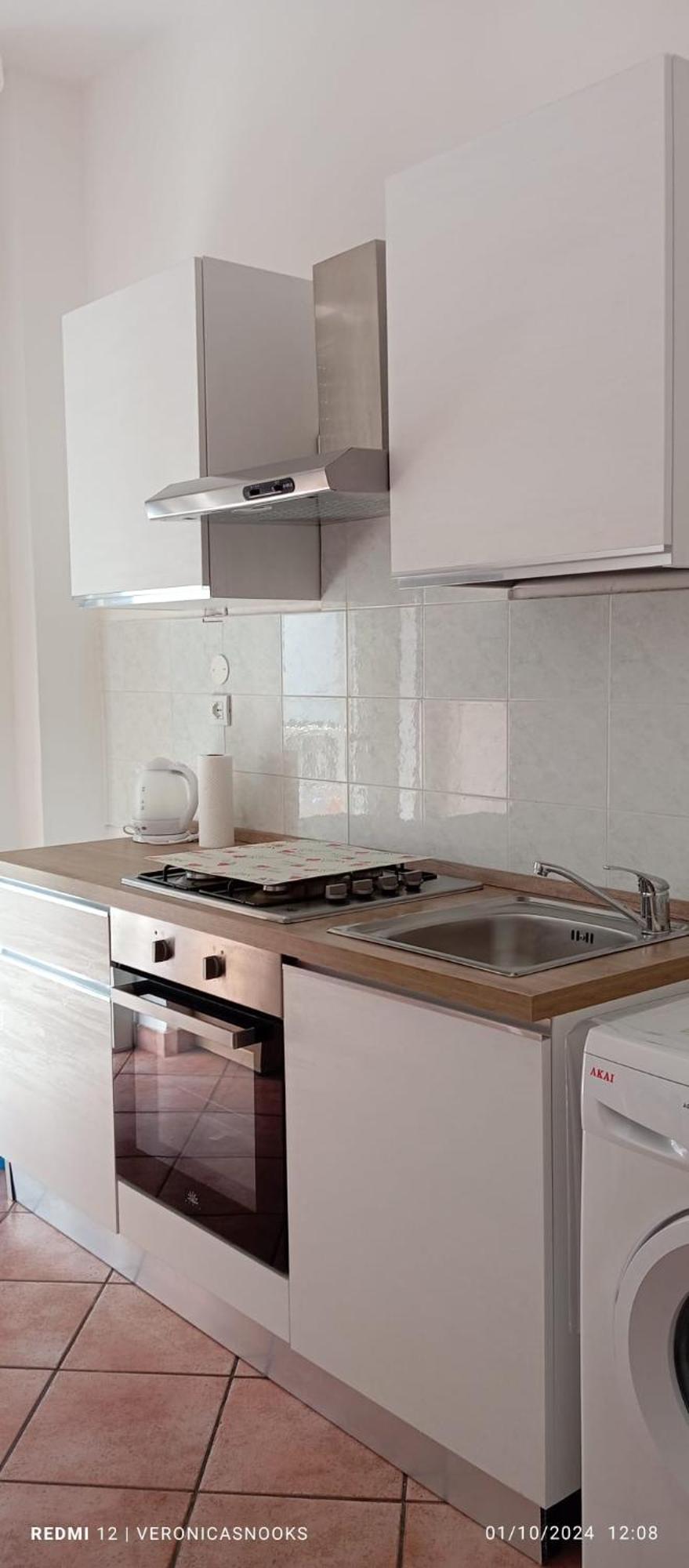 Love House - Apartment On The Beach เปสการา ภายนอก รูปภาพ